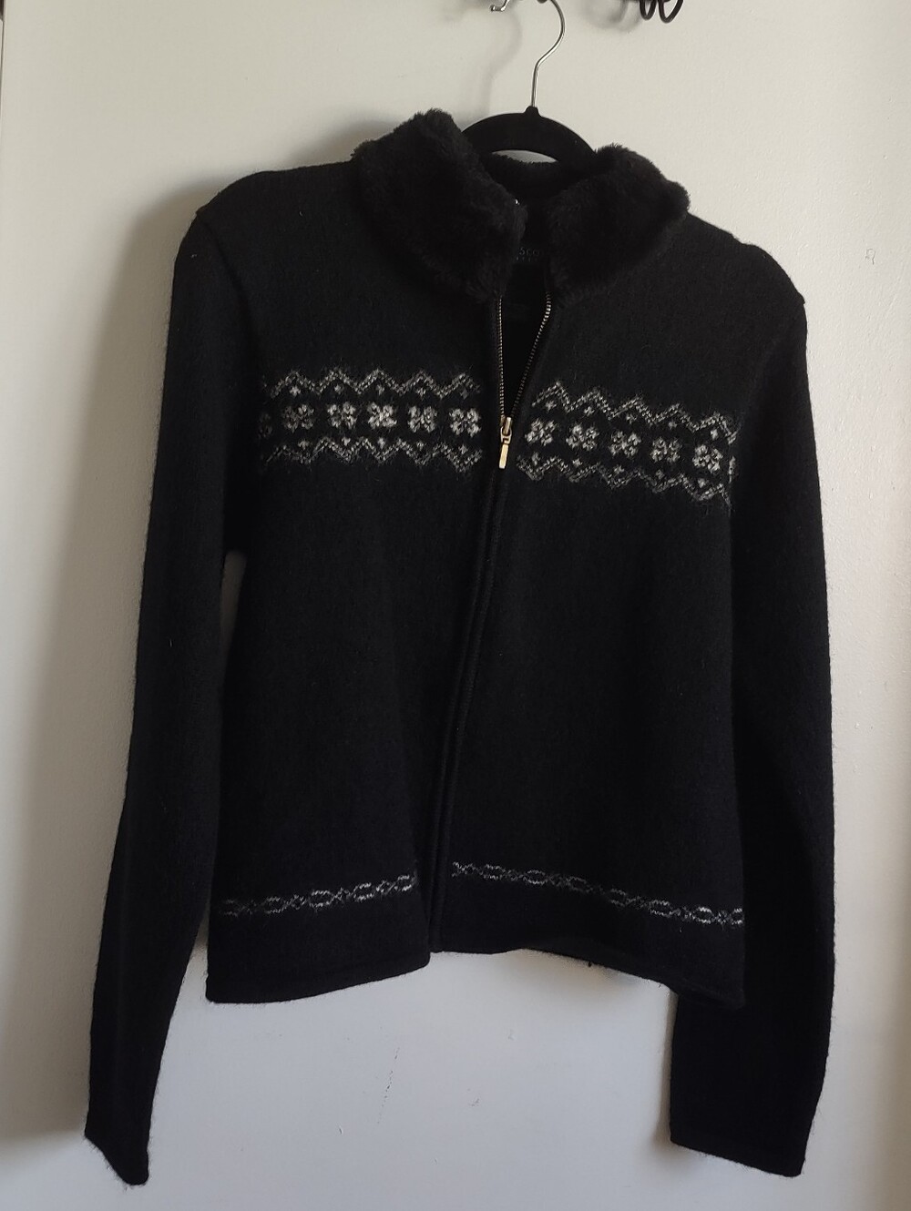 Black Zip-Front Women's Sweater with Fair Isle Detail